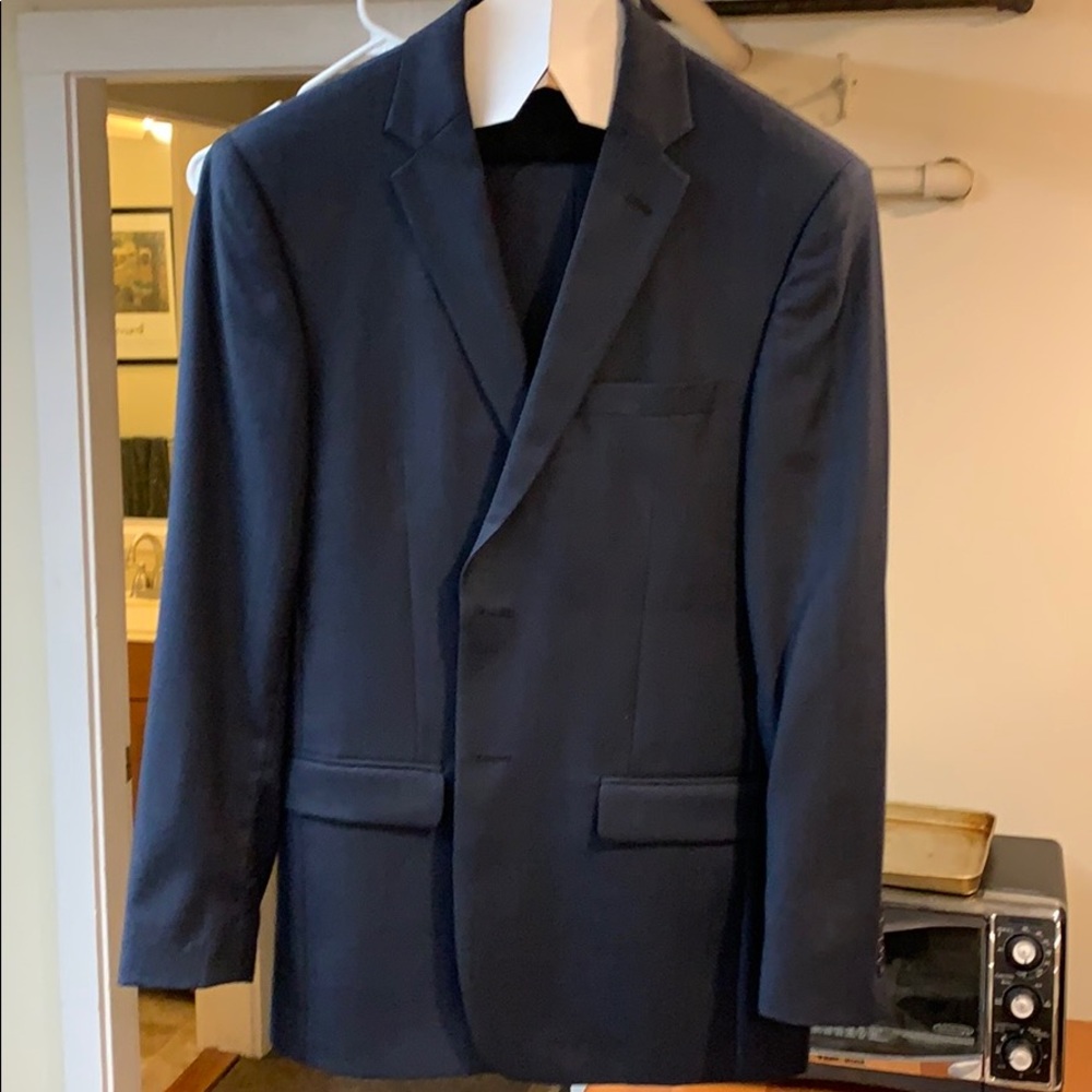 Jos A Bank Navy Slim Fit Suit 40R